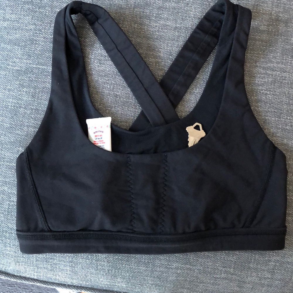 Lululemon stuff your bra